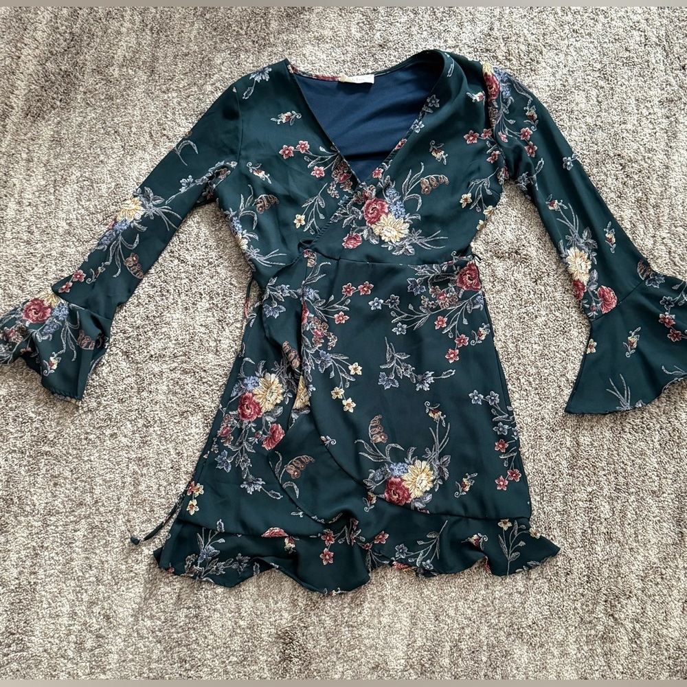 Peach Love California Dark Green Floral Long Bell Sleeve Dress